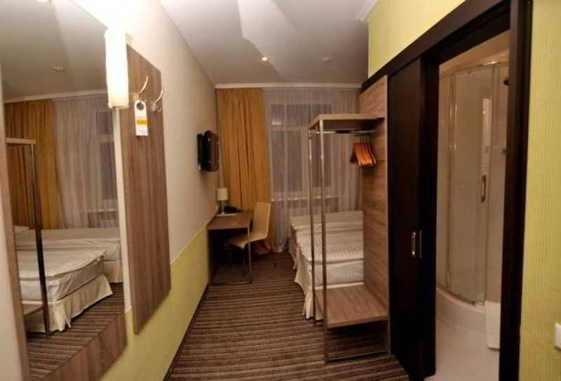 Optima Cherkasy Hotel Luaran gambar