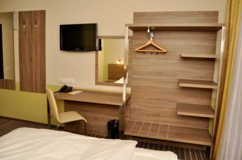 Optima Cherkasy Hotel Luaran gambar