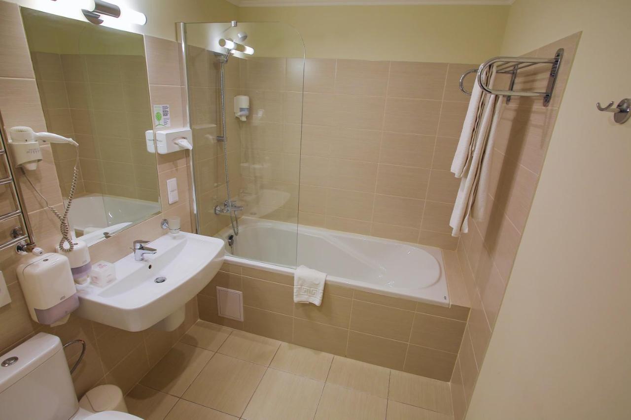 Optima Cherkasy Hotel Luaran gambar