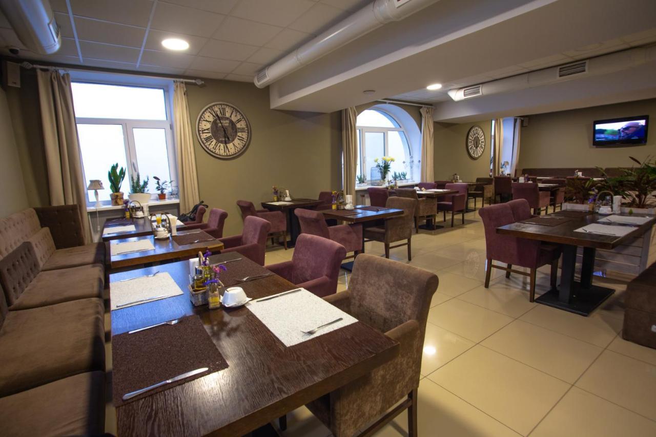 Optima Cherkasy Hotel Luaran gambar